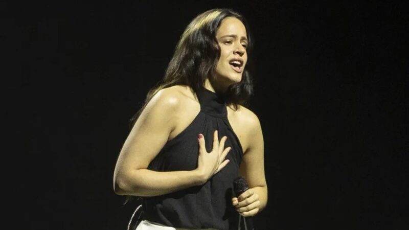 Aitana Solicita la Presencia de Rosalía en la Final del Mundial
