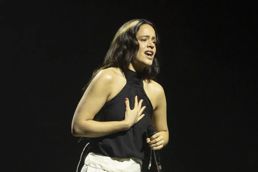 Aitana Solicita la Presencia de Rosalía en la Final del Mundial