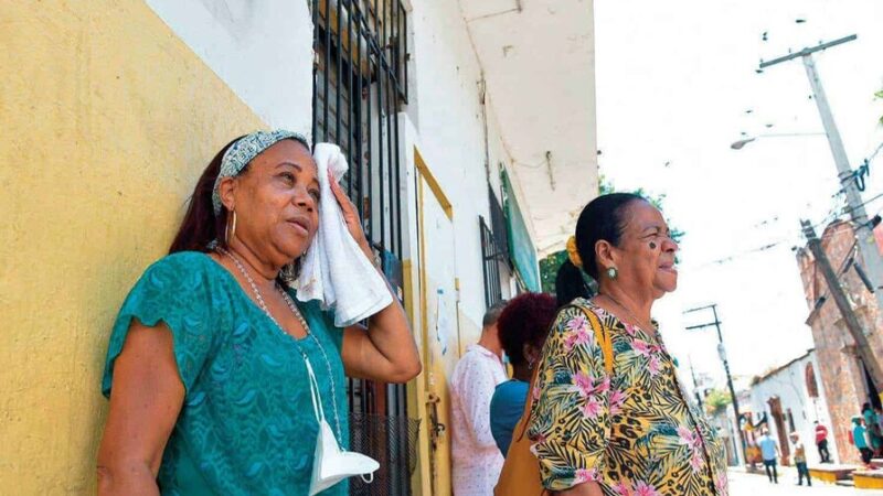 Gran Santo Domingo Enfrenta Intensas Olas de Calor