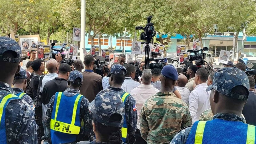 Protestas en San Cristóbal por Muerte de Hombre Detenido