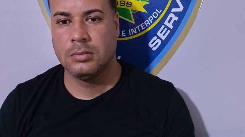 Detenido en Santiago por Fingir Robo de US$33,090 en su Hogar