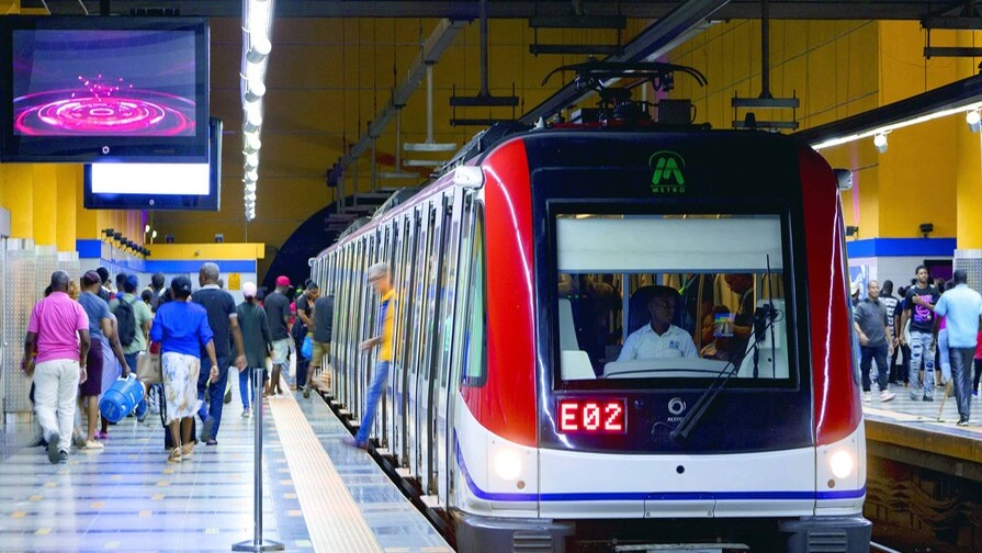 Incidente en el Metro de Santo Domingo Interrumpe el Servicio
