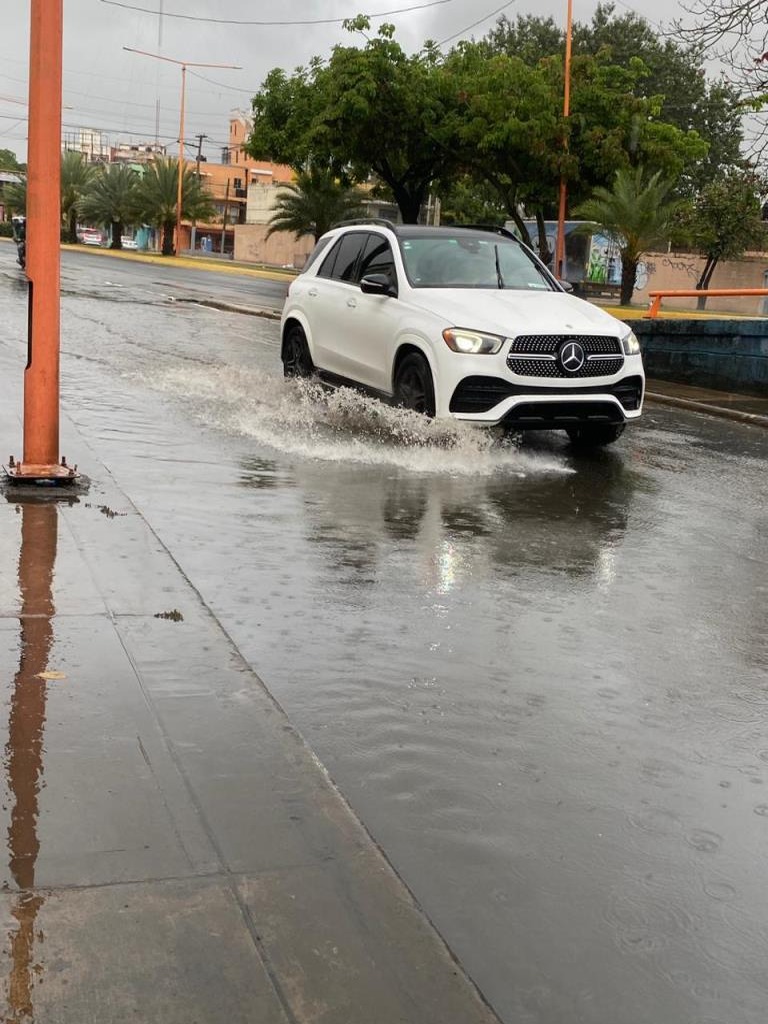 COE Emite Alertas por Vaguada y Onda Tropical en República Dominicana