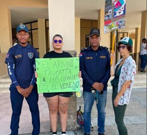 Protesta en Puerto Plata por Envenenamiento Masivo de Mascotas