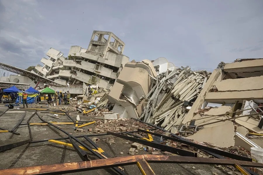 Aumenta a 5,398 el número de víctimas mortales tras devastadores terremotos en Venezuela