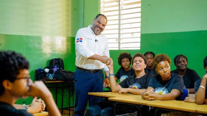 Instituciones Sólidas: Clave para Derechos Reales en República Dominicana