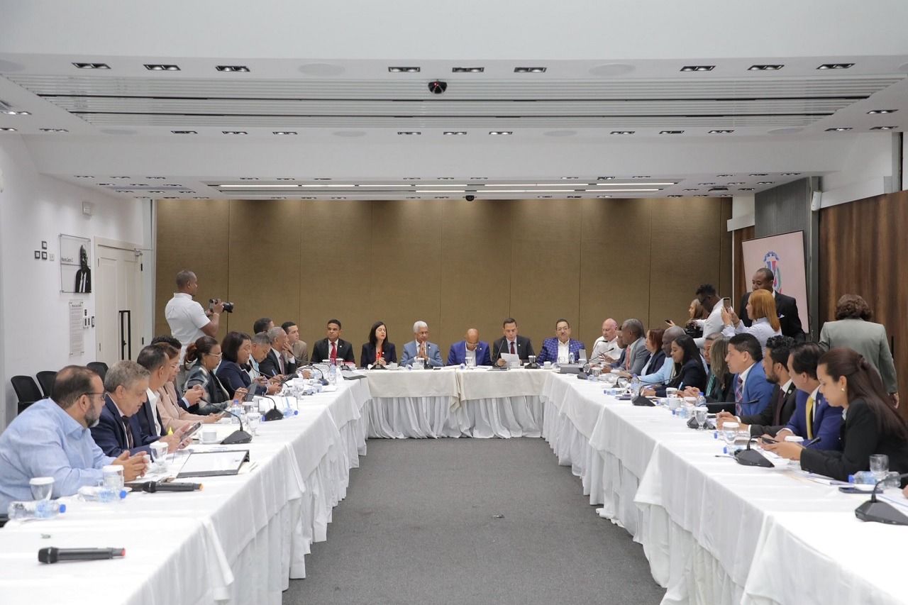 Comisión Bicameral Avanza en la Revisión del Código Penal
