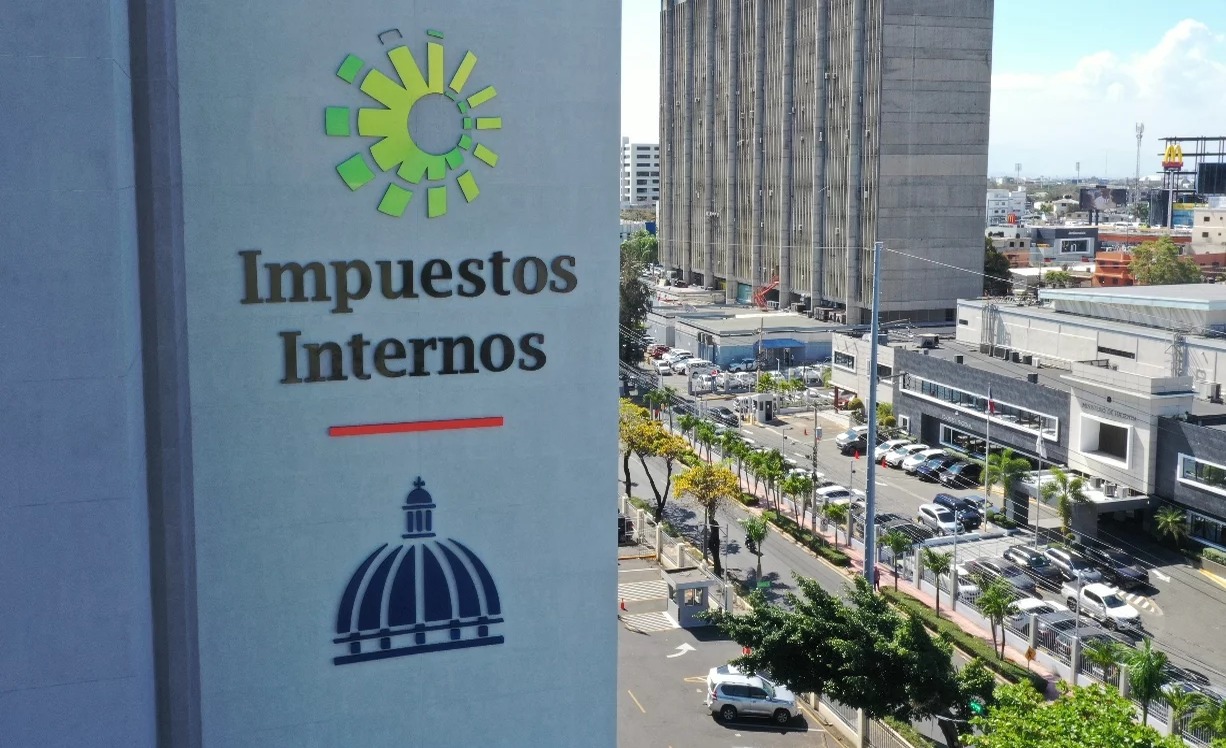 Recaudaciones de la DGII Superan Expectativas en el Primer Semestre de 2026