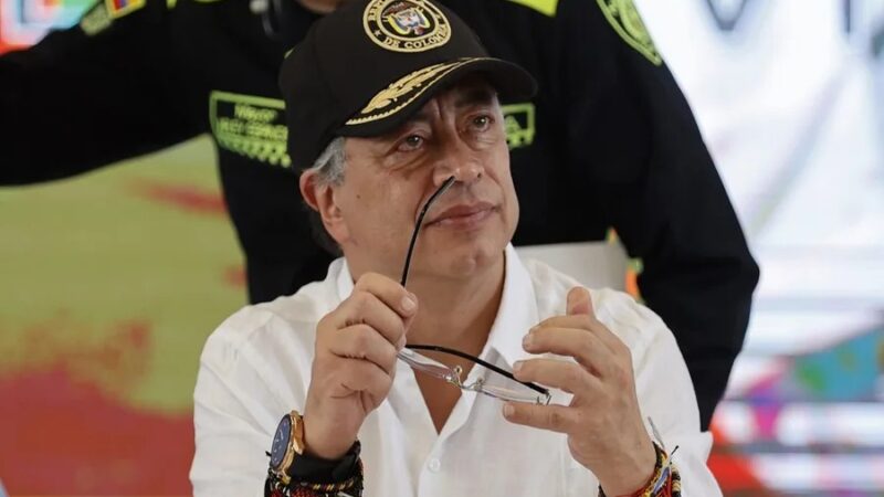 Petro Confirma su Salida del Poder en Colombia el 6 de Agosto