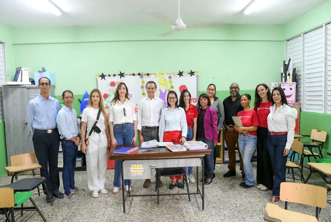 Save the Children Dominicana Fomenta Aulas de Arte y Música en Escuelas Públicas
