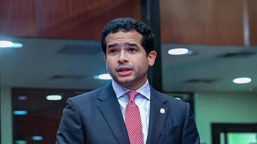 Senado Dominicano Rechaza Propuestas de Omar Fernández al Código Penal
