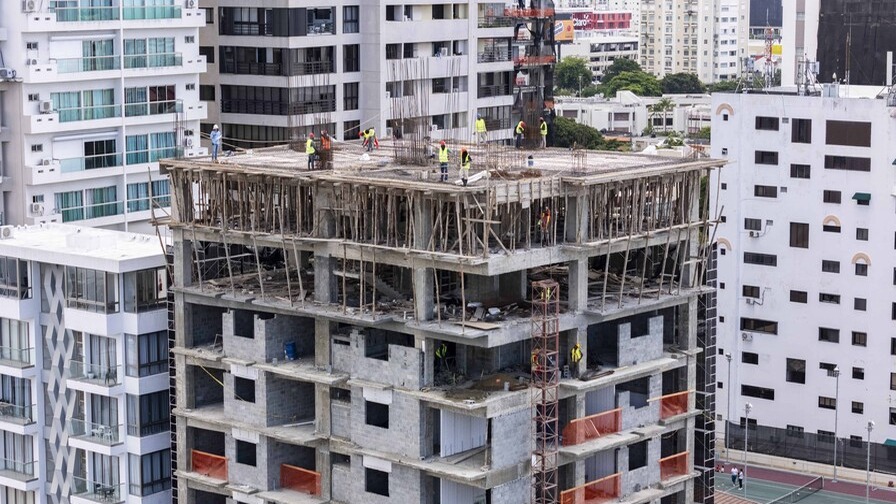 Subcontratos Impulsan Aumento en Costos de Construcción en Junio 2026