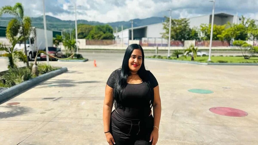 Familiares de Angélica Hernández claman por justicia tras cirugía estética fatal en Santiago