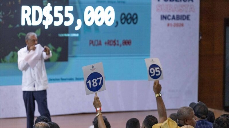 Bienes Nacionales Anuncia Subasta de Vehículos y Equipos del Estado