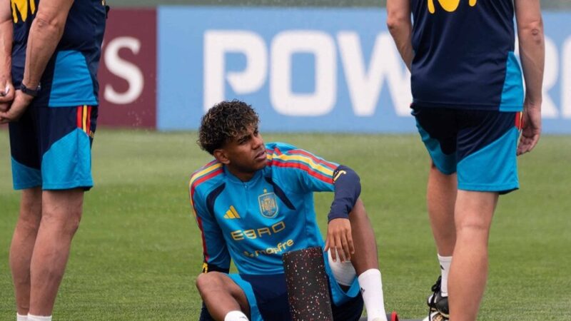 Tormenta Eléctrica Interrumpe Entrenamientos de España y Argentina antes de la Final del Mundial