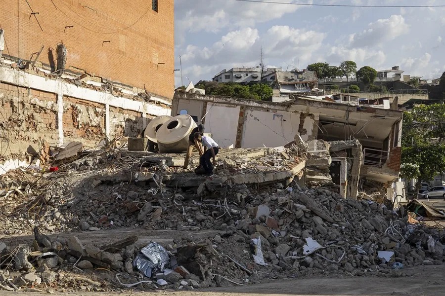 Venezuela enfrenta monumental reto con más de dos millones de toneladas de escombros tras terremotos