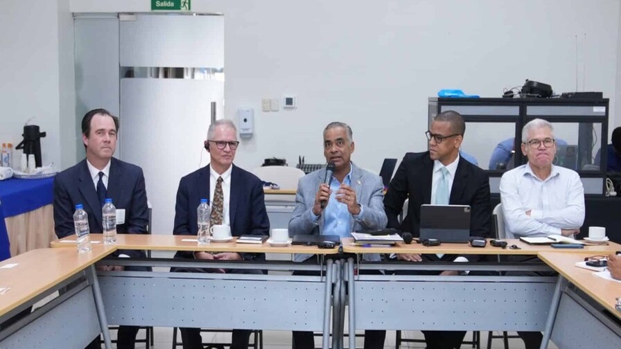 República Dominicana y Universidad de Texas Inician Investigación sobre Hidrocarburos
