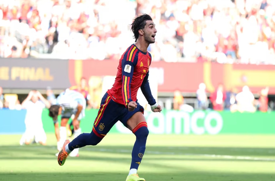España Conquista su Segundo Título Mundial al Vencer a Argentina