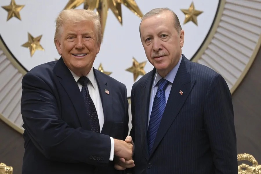 Trump Evalúa Venta de Cazas F-35 a Turquía en Medio de Controversia Internacional
