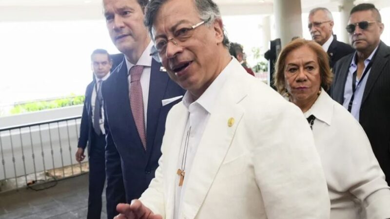 Transición en Colombia: Exigen Juicio para el Saliente Presidente Petro