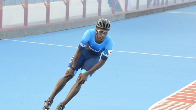 Faberson Bonilla se Corona Campeón en Patinaje de Velocidad en Santo Domingo