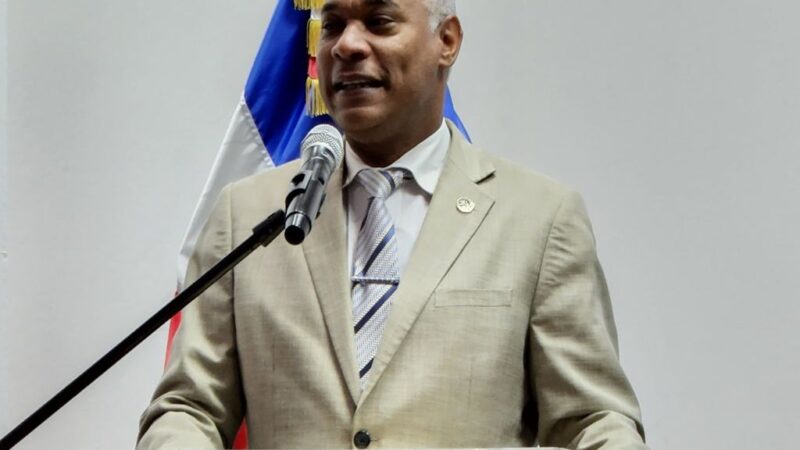 Gerardo Roa Asume Vicerrectoría de Extensión en la UASD