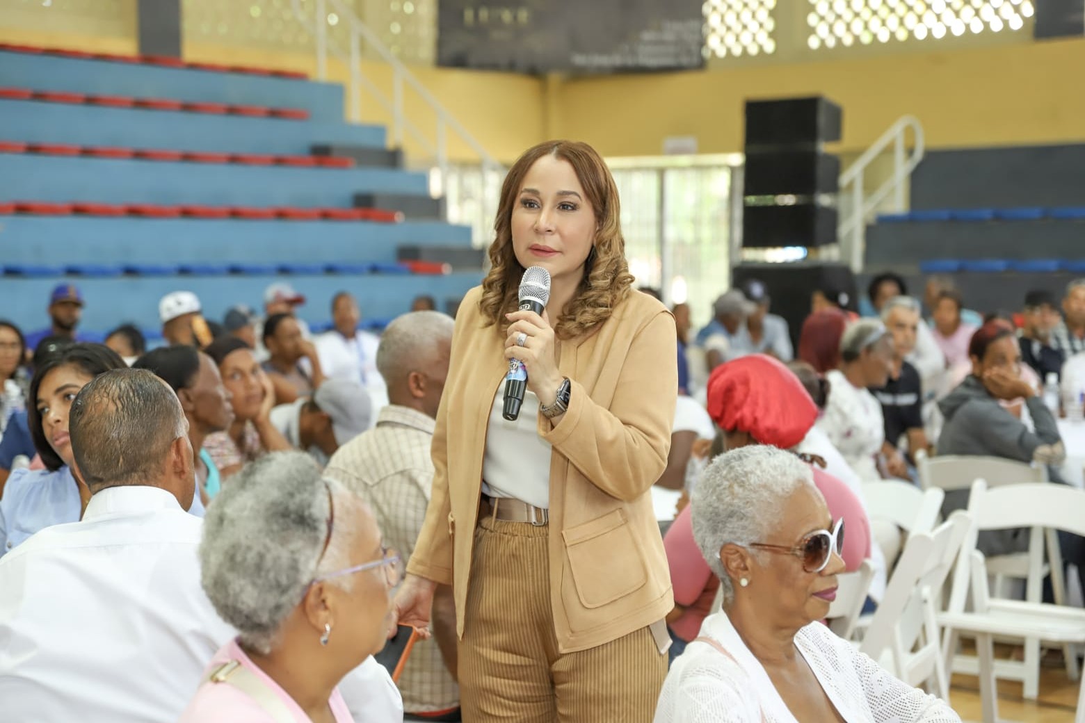 Supérate Apoya a Más de 56 Mil Familias en San Juan