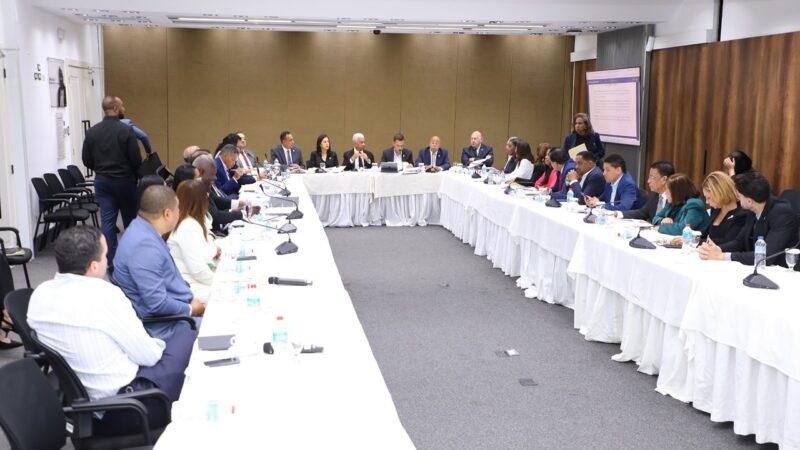 Diputados Enfrentan Intensa Jornada con Reformas al Código Penal y Nuevos Préstamos