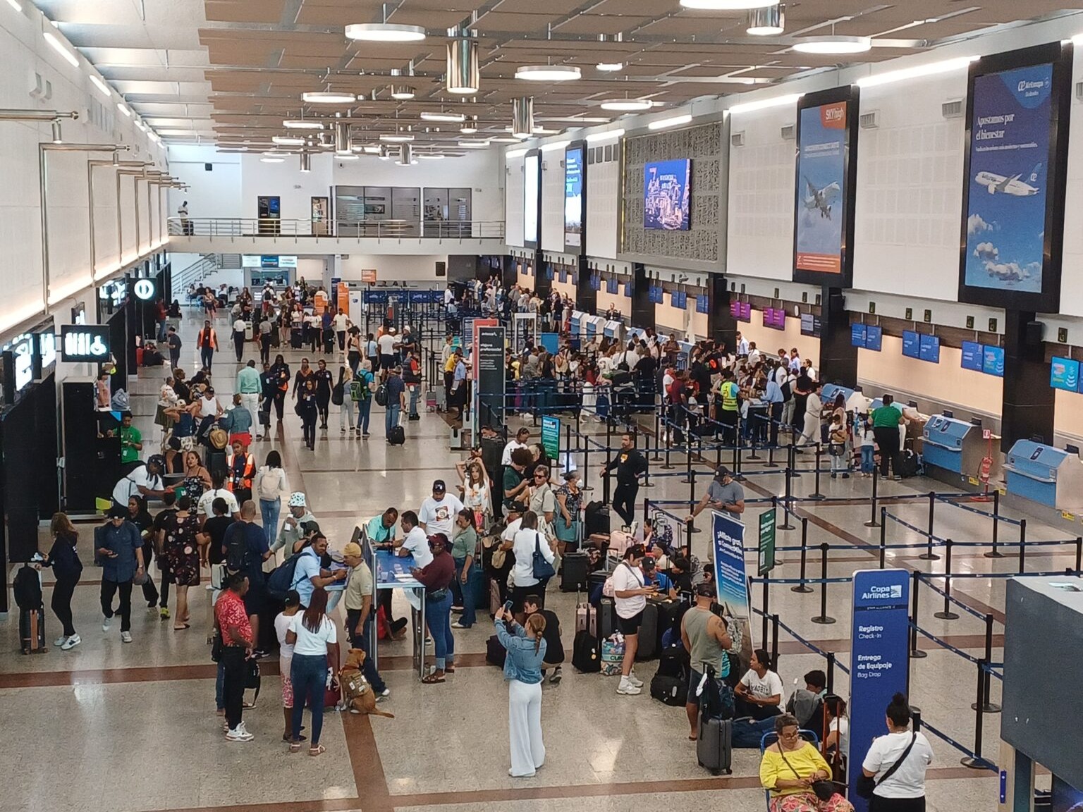 Aeropuerto de Punta Cana Implementa Distintivo para Discapacidades Ocultas