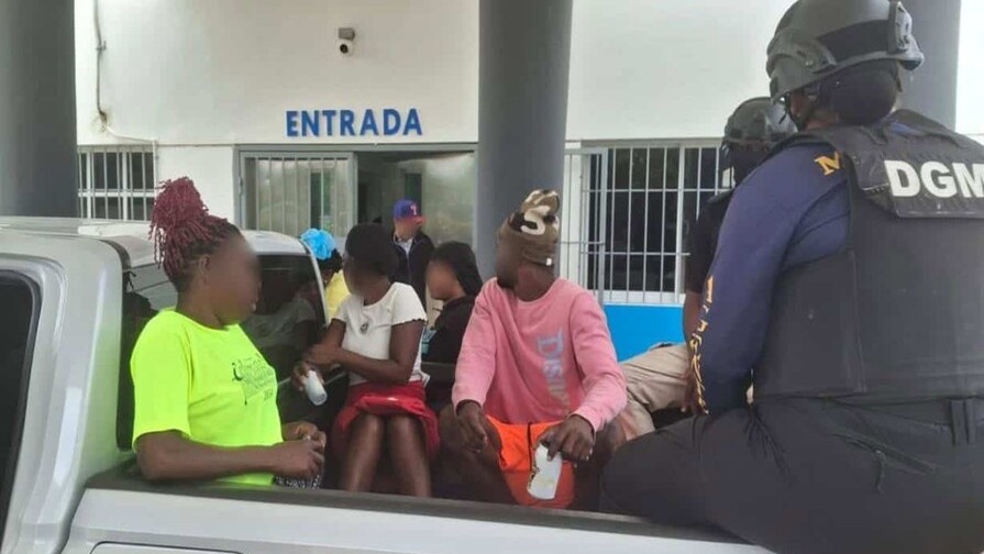 Operativos Migratorios en RD Resultan en 1,800 Detenciones en un Día