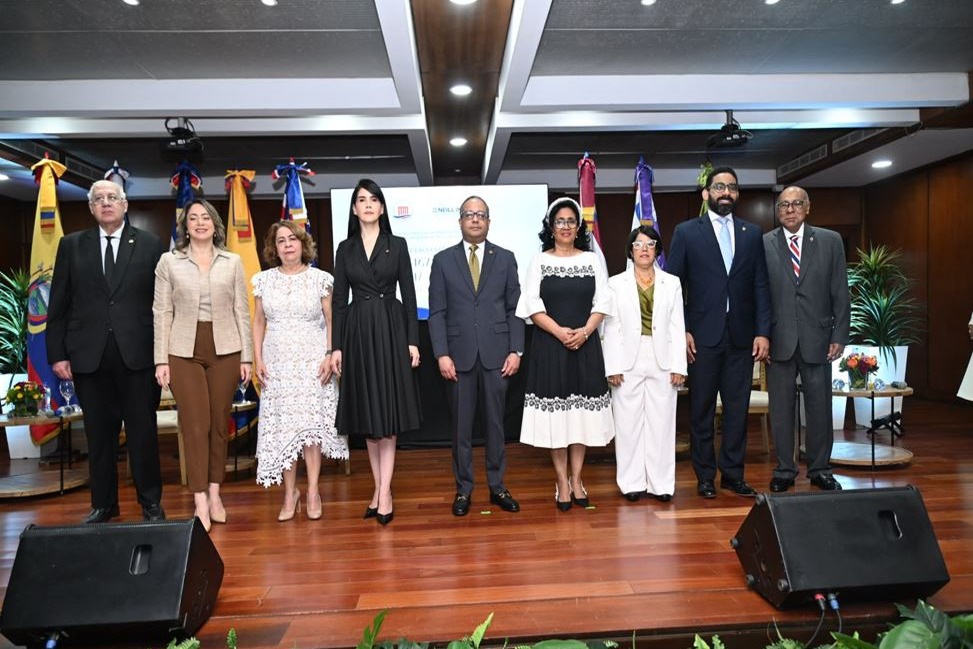 Juezas de Altas Cortes Debaten Impacto de la Paridad de Género en la Justicia