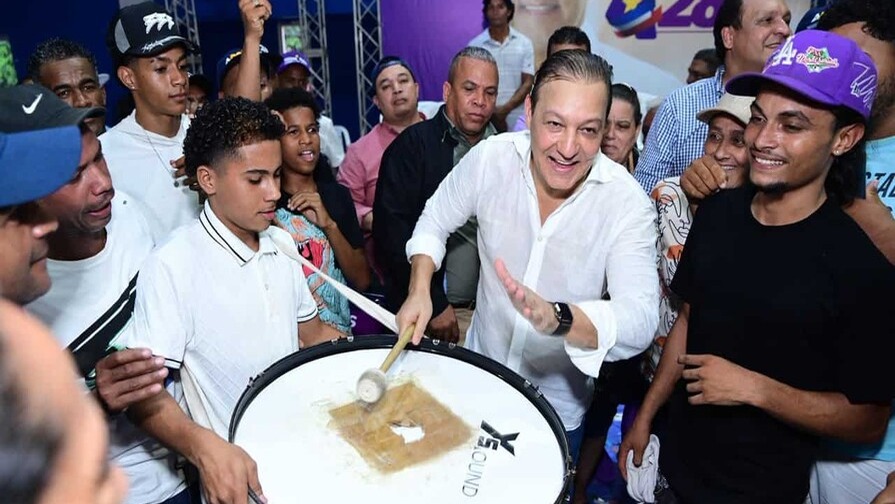 Abel Martínez Critica al PRM y Promete Cambio en 2028