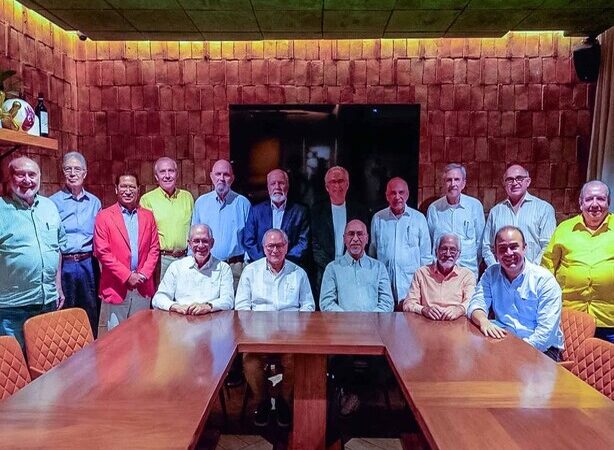 El Legado del Grupo de los Jueves en Santo Domingo: Un Espacio de Diálogo y Democracia