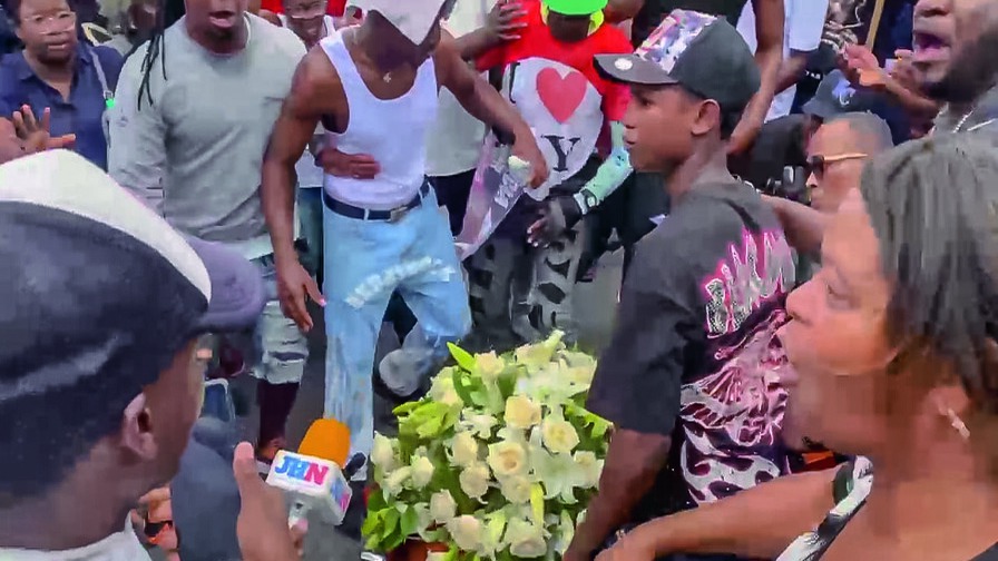 Exigen Justicia por Muertes Vinculadas a la Policía en San Cristóbal y Santo Domingo Este