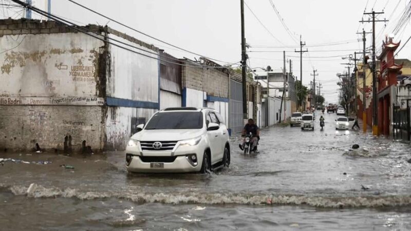 Persisten Lluvias y Calor en el Clima Dominicano