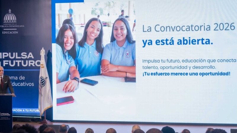 Lanzan Programa de Créditos Educativos ‘Impulsa Tu Futuro’ en República Dominicana