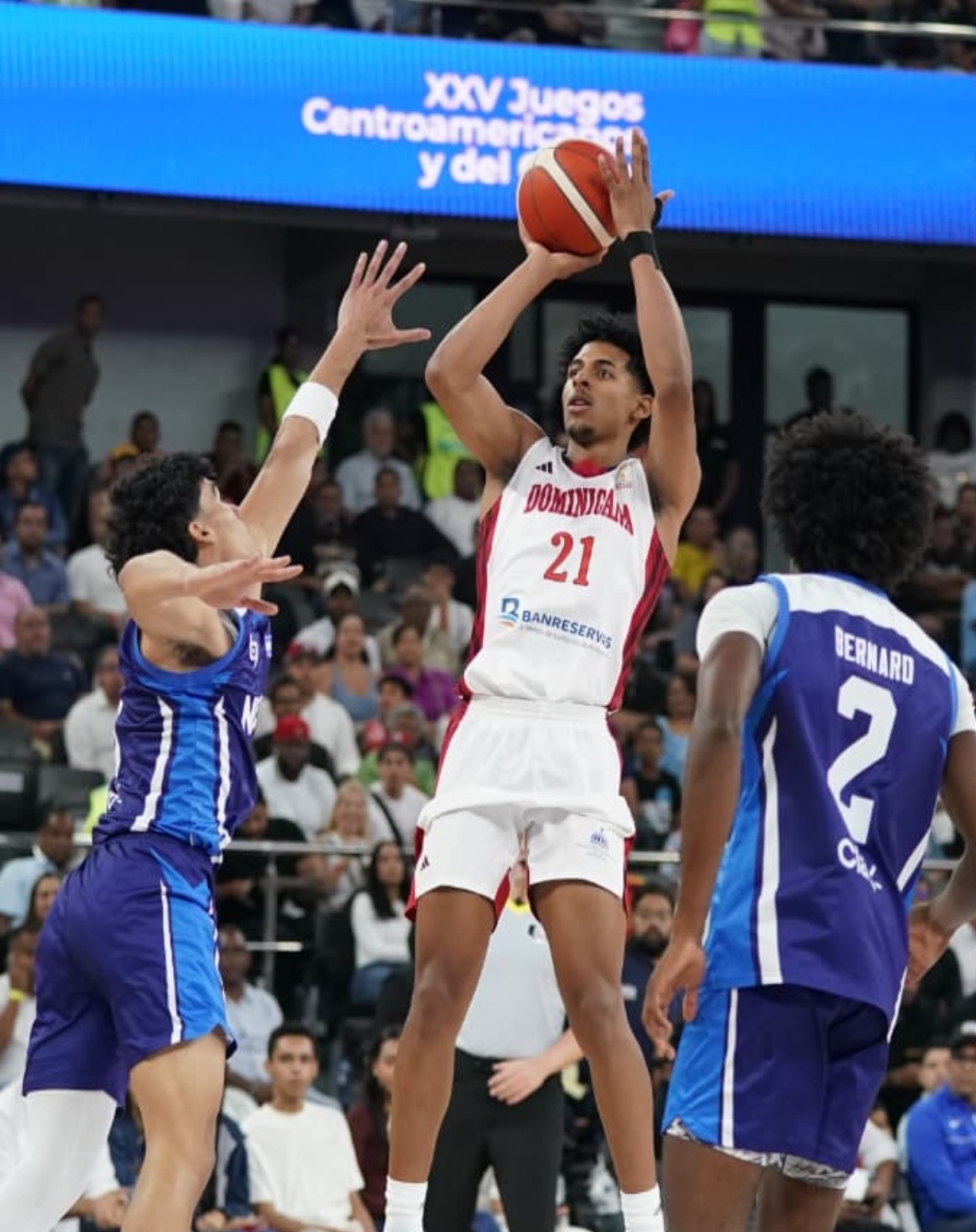 RJ Luis Jr. Brilla en su Debut con la Selección Dominicana de Baloncesto