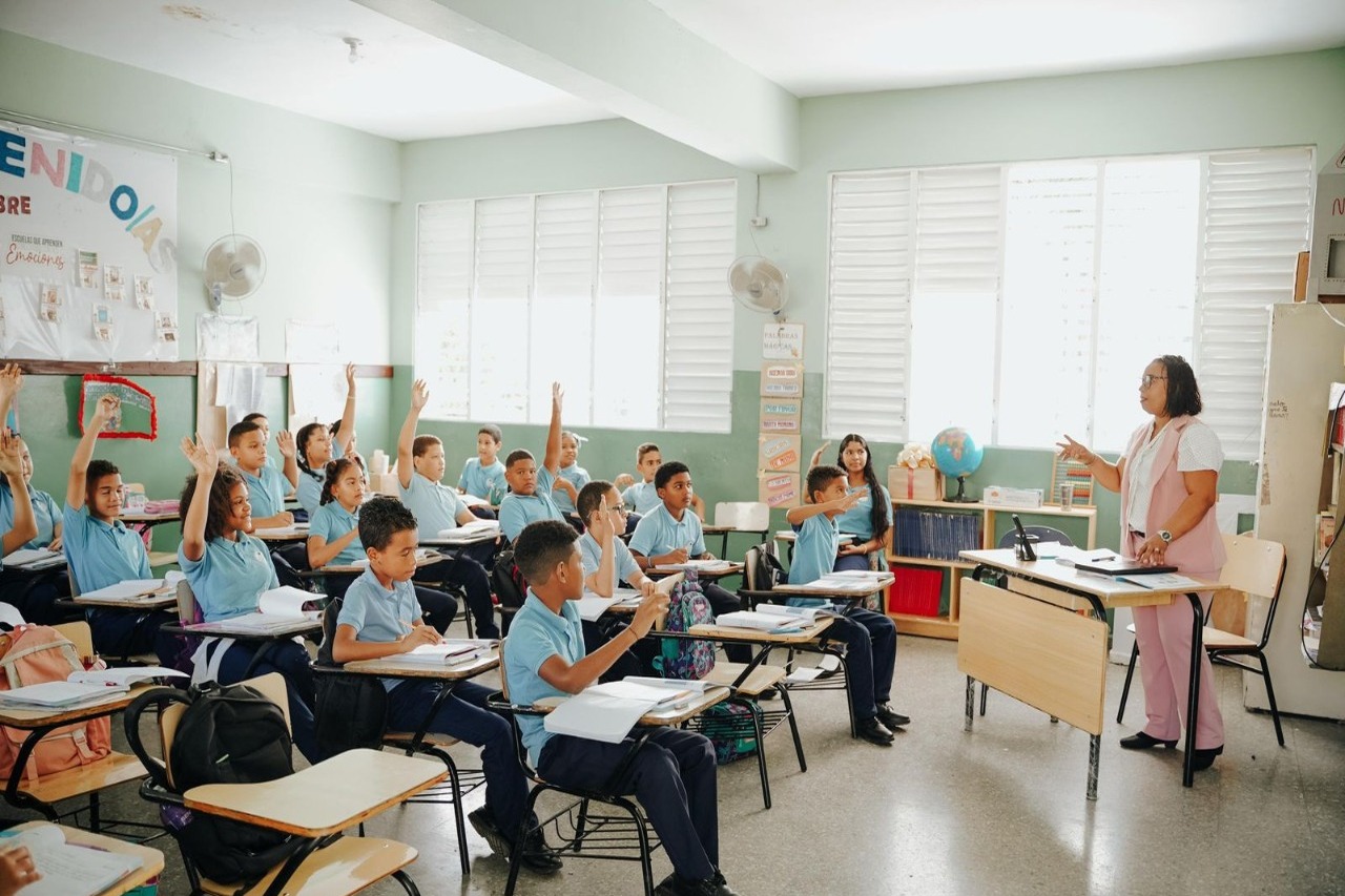 Evaluación Docente Avanza a Nueva Fase Técnica en República Dominicana
