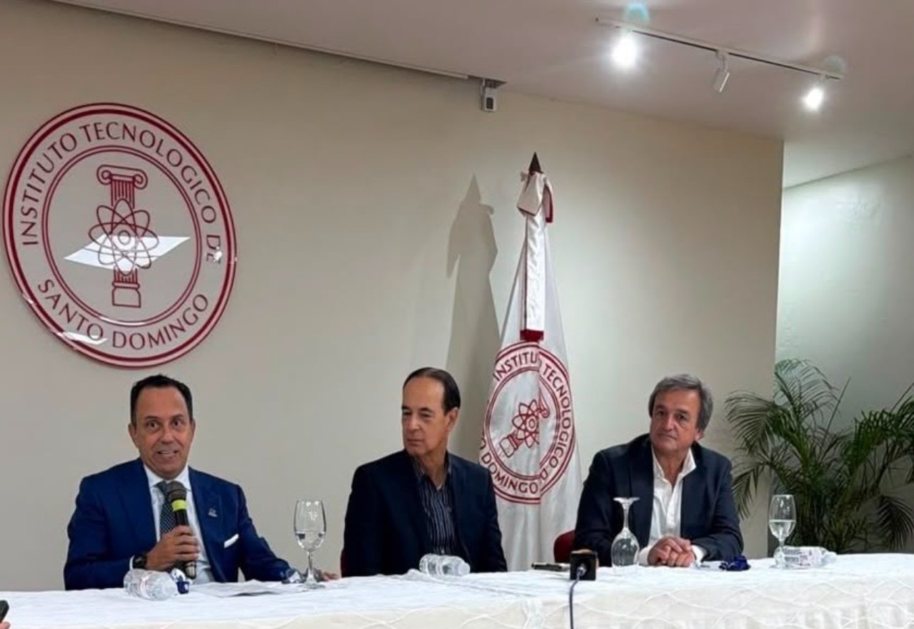 INTEC y AI Robotix Revolucionan la Investigación del Alzheimer con IA