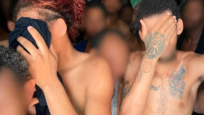 Retrasos Judiciales Prolongan Detenciones en Santo Domingo Este