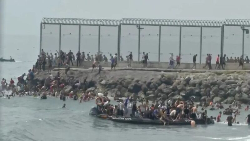 Retorno Masivo de Migrantes a Marruecos tras Crisis en Ceuta