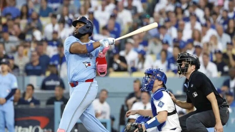Vladimir Guerrero Jr. Brilla y Evita Barrida de los Rays