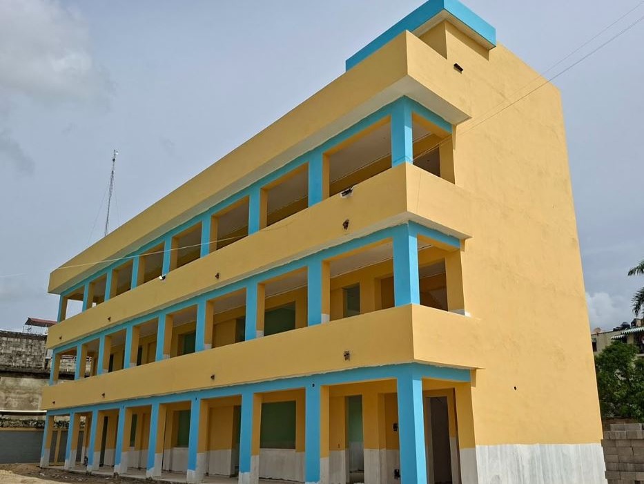 Escuela Básica Cancino Adentro: Preparada para el Año Escolar 2026-2027