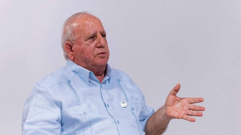 Controversia en torno a las credenciales académicas del Dr. Fadul
