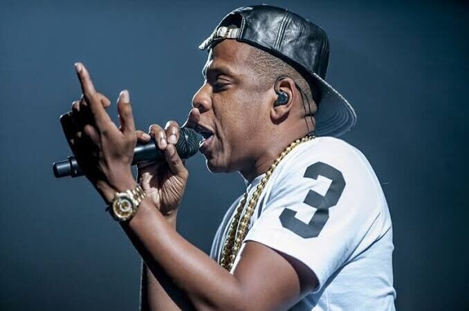 Jay-Z Retrasa Concierto en Yankee Stadium por Medidas de Seguridad