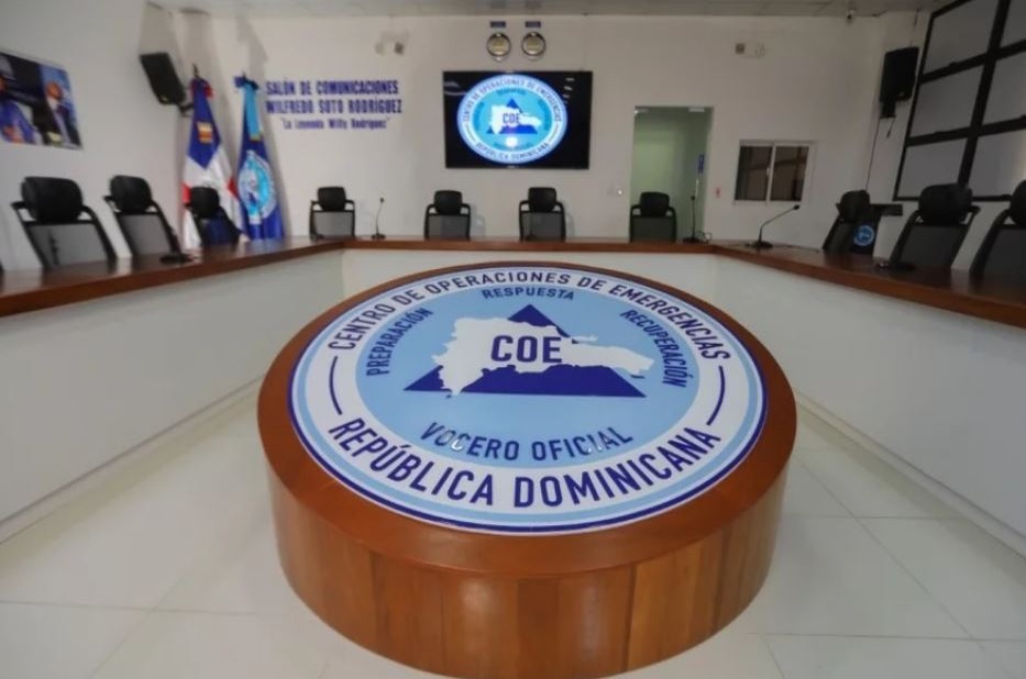 COE Levanta Alerta Meteorológica en Diez Provincias del País