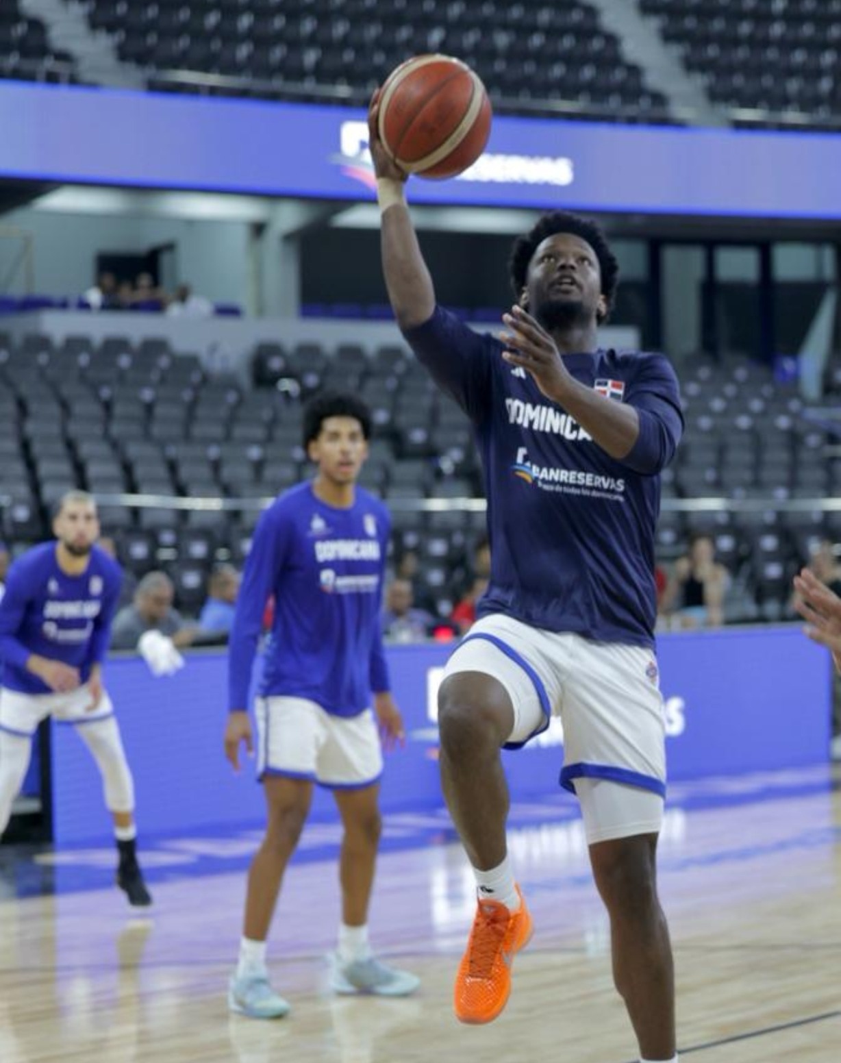 Chris Duarte y Andrés Feliz: Optimismo en la Selección Nacional de Baloncesto