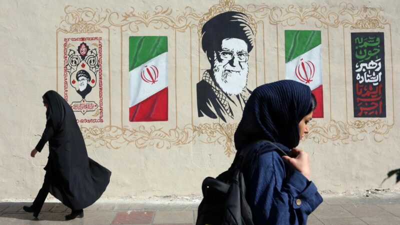 Irán Reporta 50 Muertes por Ataques de EE.UU. en Tres Semanas de Conflicto