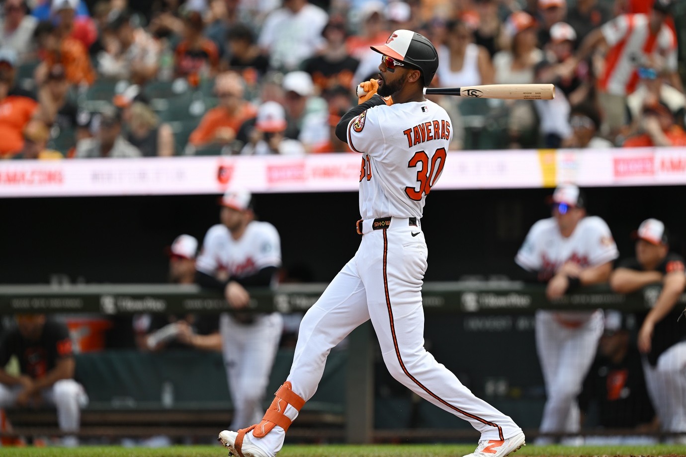 Dominicanos Destacan en Grandes Ligas: Taveras, Basallo, Ozuna y Guzmán Brillan con Jonrones