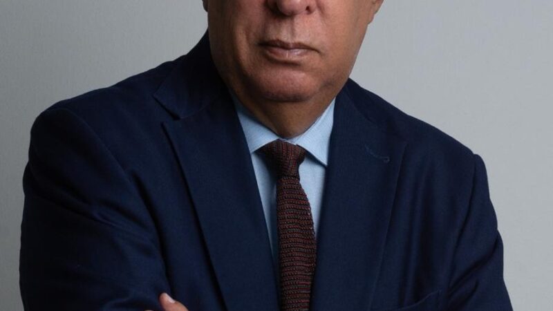 Wilfredo Lozano Hace Historia al Presidir el Consejo Superior de FLACSO